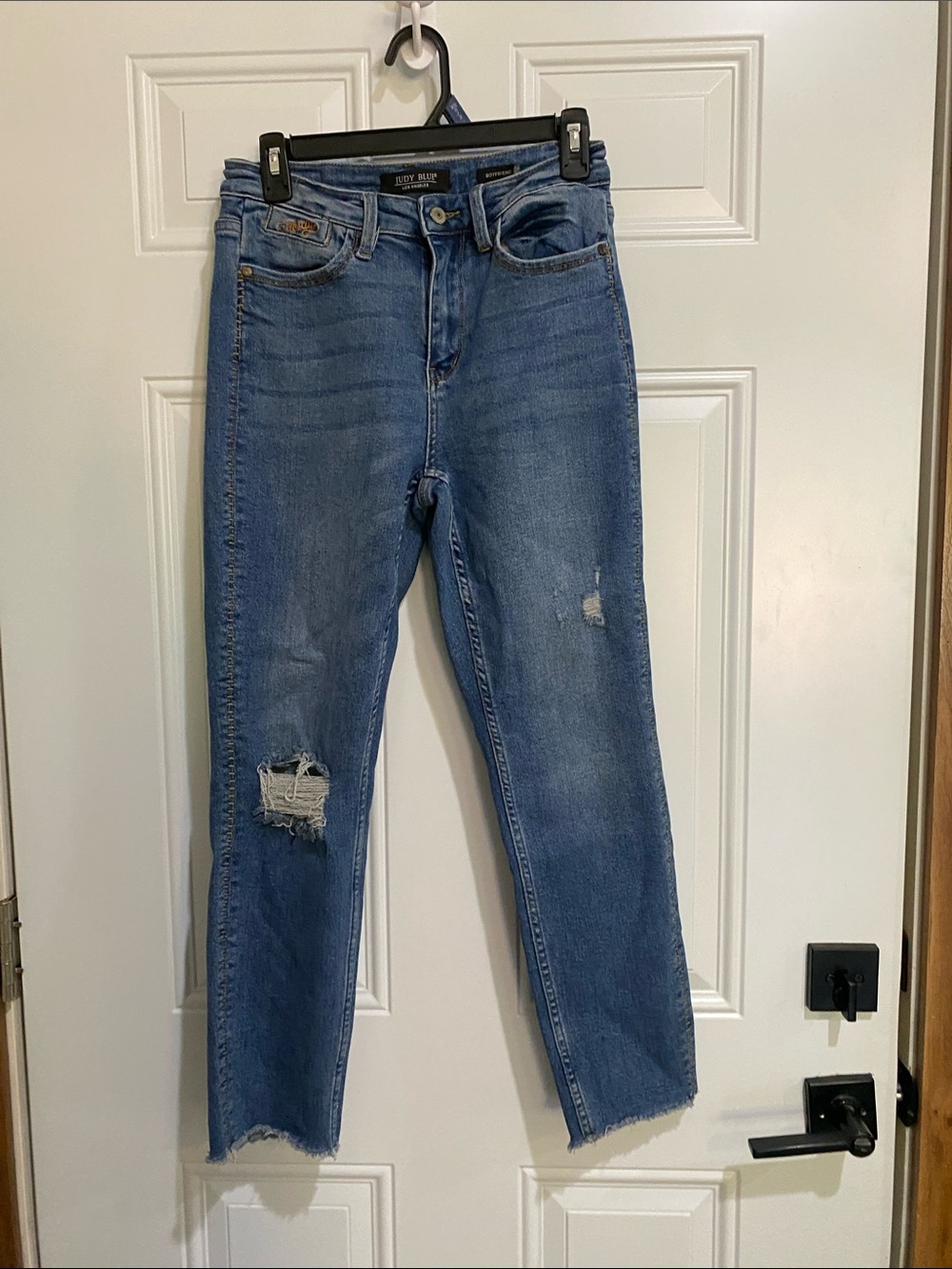 Howdy Judy Blue Light-Mid Blue Boyfriend Jeans with Distressed Knee